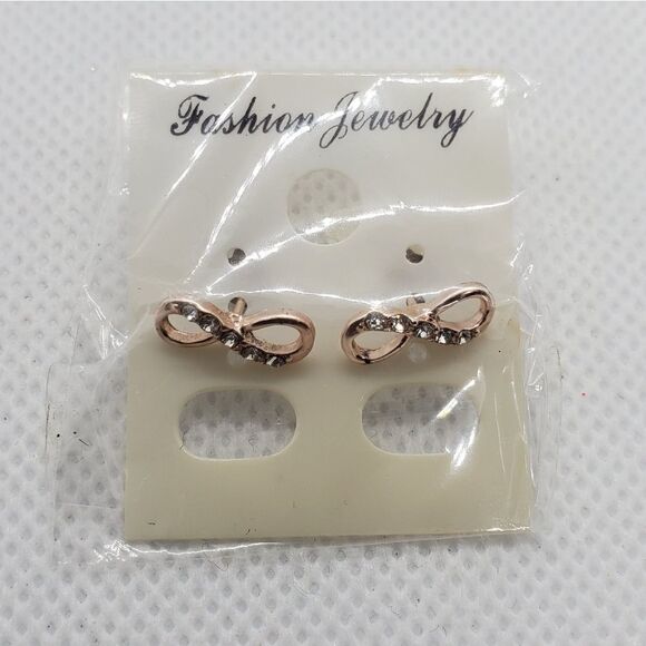 NWT Fashion Jewelry Rose Gold Infinity Earrings - Picture 2 of 5